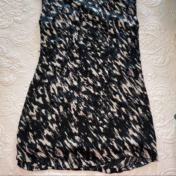 H&M Dress - Picture 4 of 7